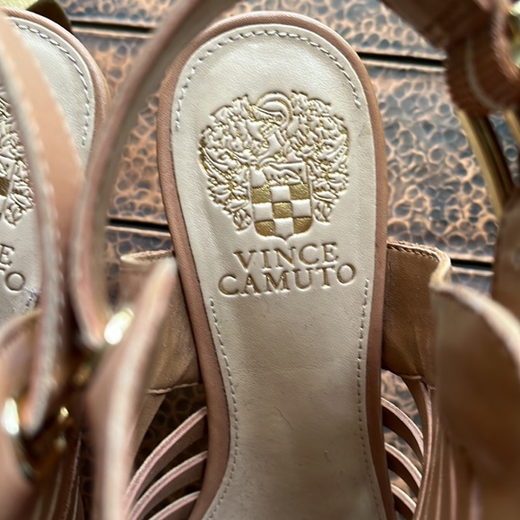 VINCE CAMUTO HEELED SANDALS SIZE 8 - Picture 4 of 10